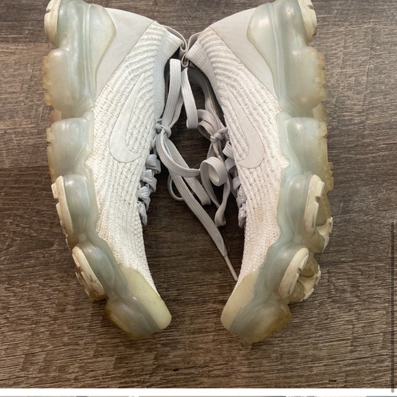 NIKE VAPOR MAX AIR ATHLETIC WORK OUT SNEAKERS SHOES WHITE SPORT SHOE RUNNING - Picture 5 of 7
